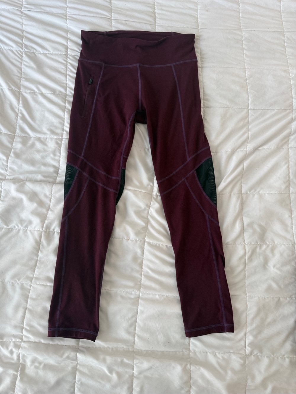 Nanette Lapore High-Waist Maroon Athletic Leggings with Side Pockets